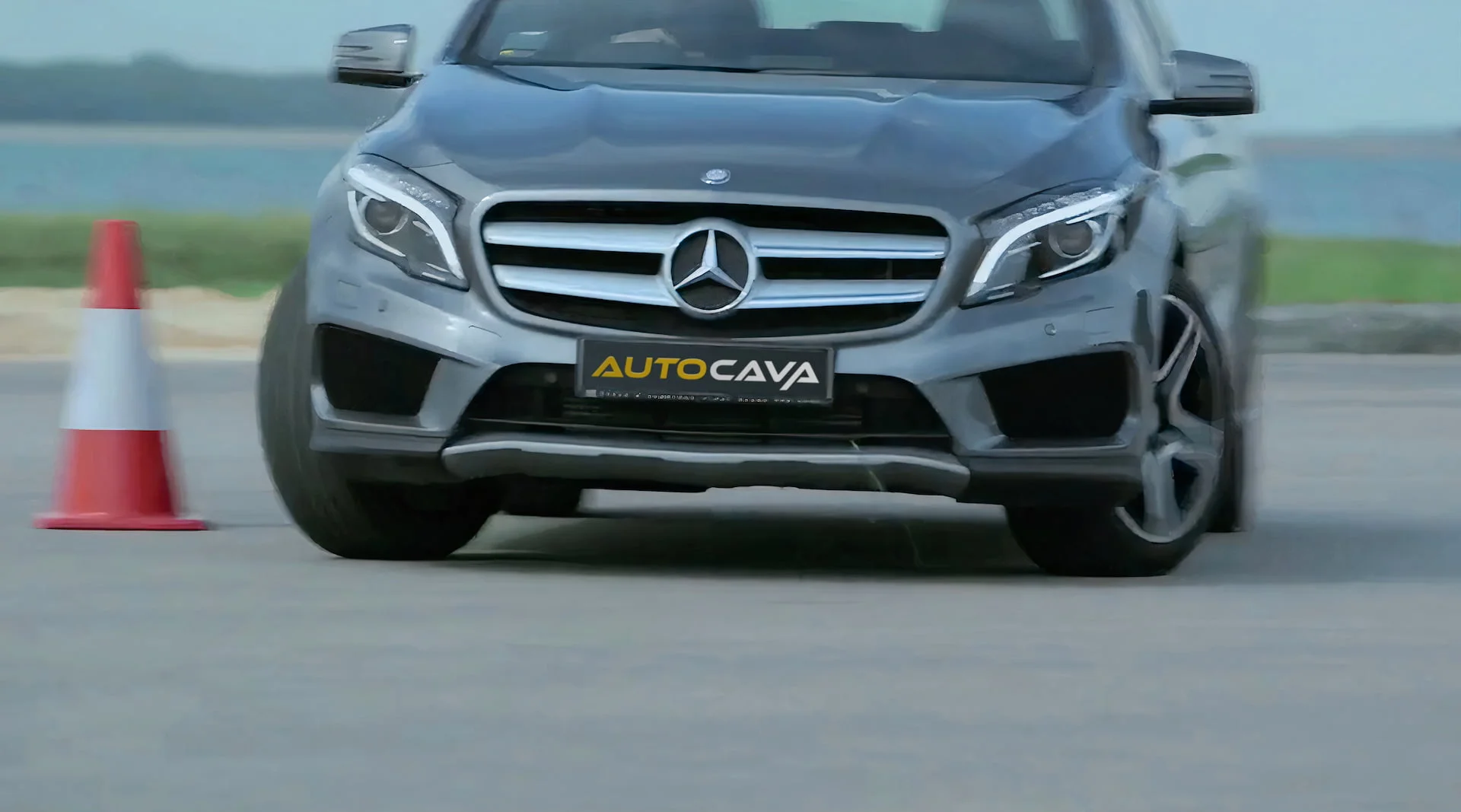 Wide Tires Vs Narrow Tires: Exploring the Pros and Cons 7 Testing tires on a test track
