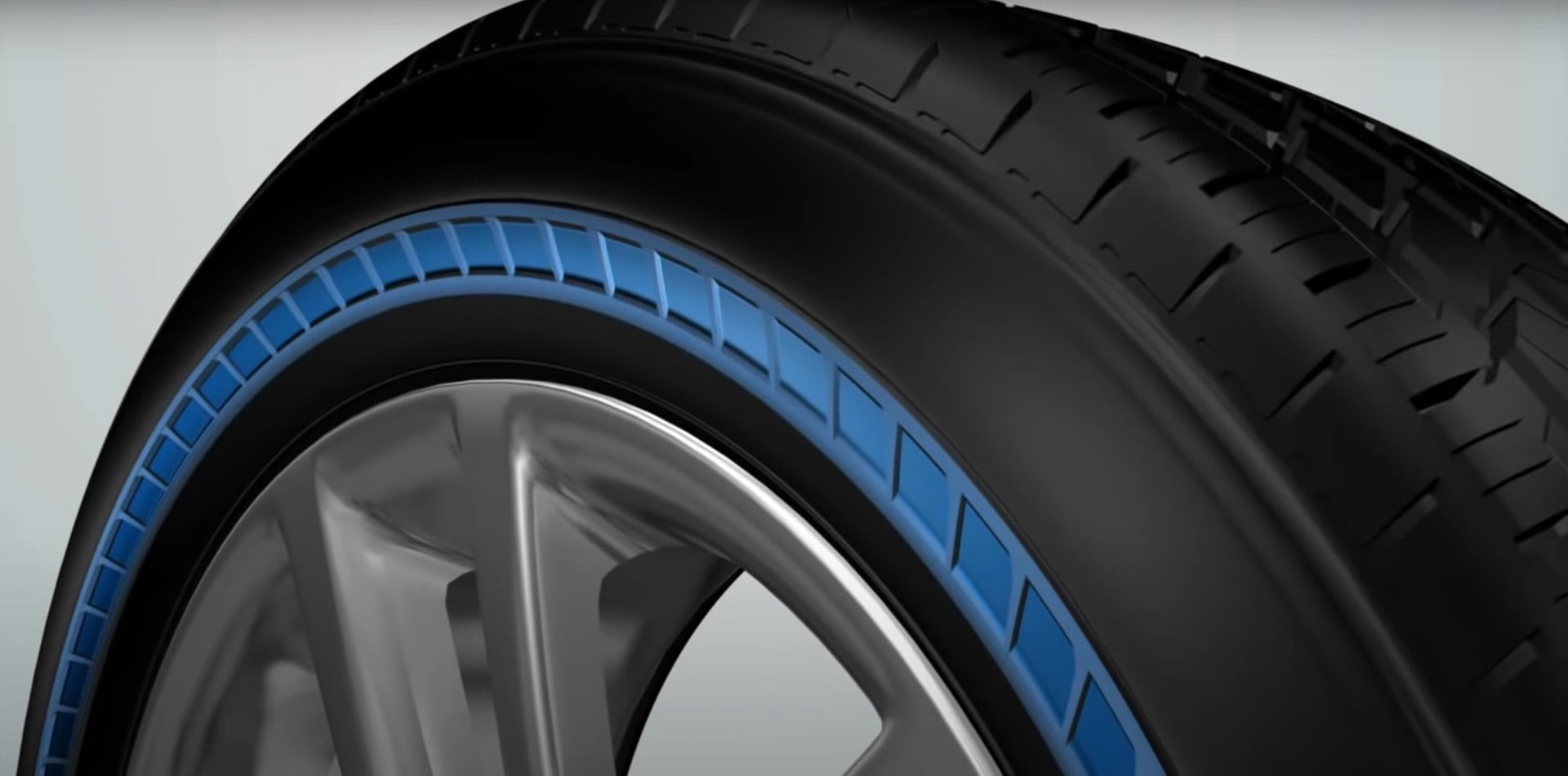 What Are Run-Flat Tires And How Do They Work? - Tire Crunch