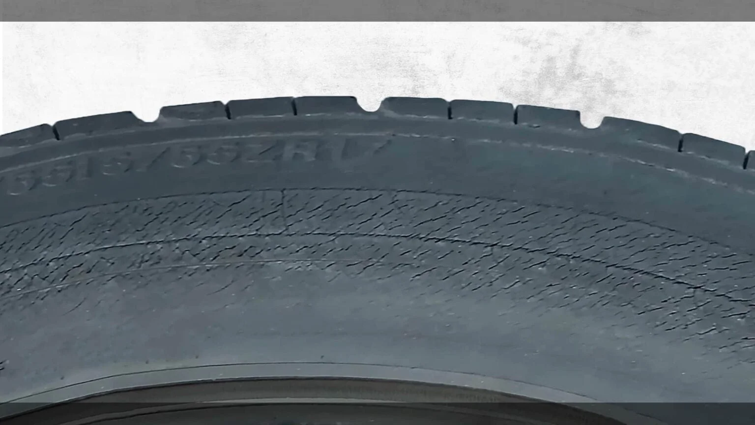 Can You Repair the Sidewall of a Tire? Expert Advice 6 Tire Sidewall Crack