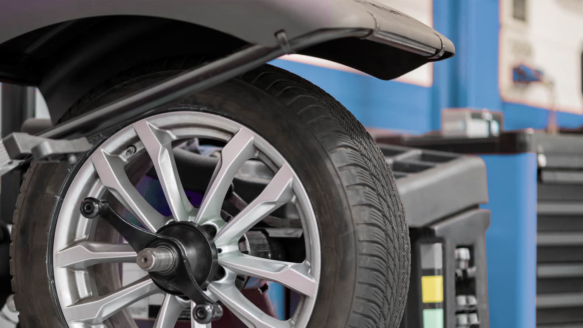 Can Unbalanced Tires Cause Vibration? Here's What You Need to Know