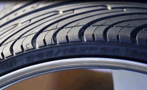 Your Ultimate Guide To Low-Profile Tires: Pros, Cons & FAQs 10 Nexen N3000 365/15 ZR24