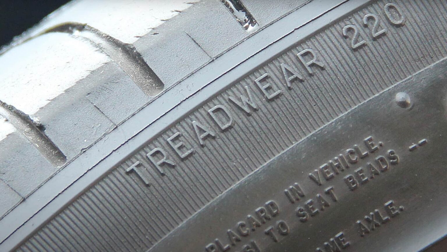 Your Ultimate Guide To Tire Treadwear Ratings Tire Crunch