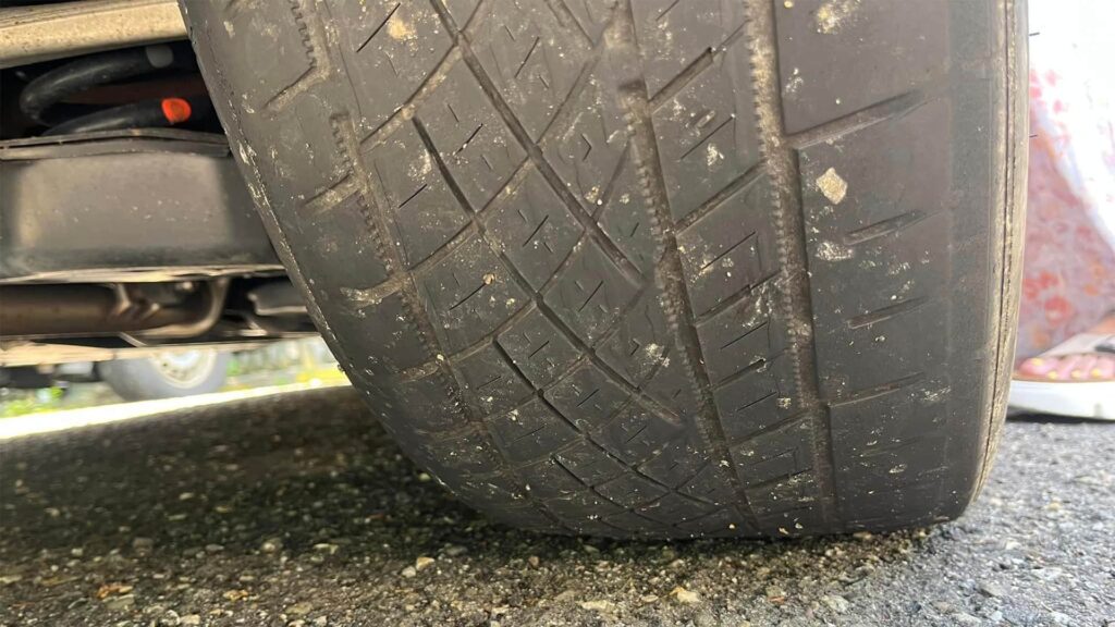 Tire Edge Uneven Wear